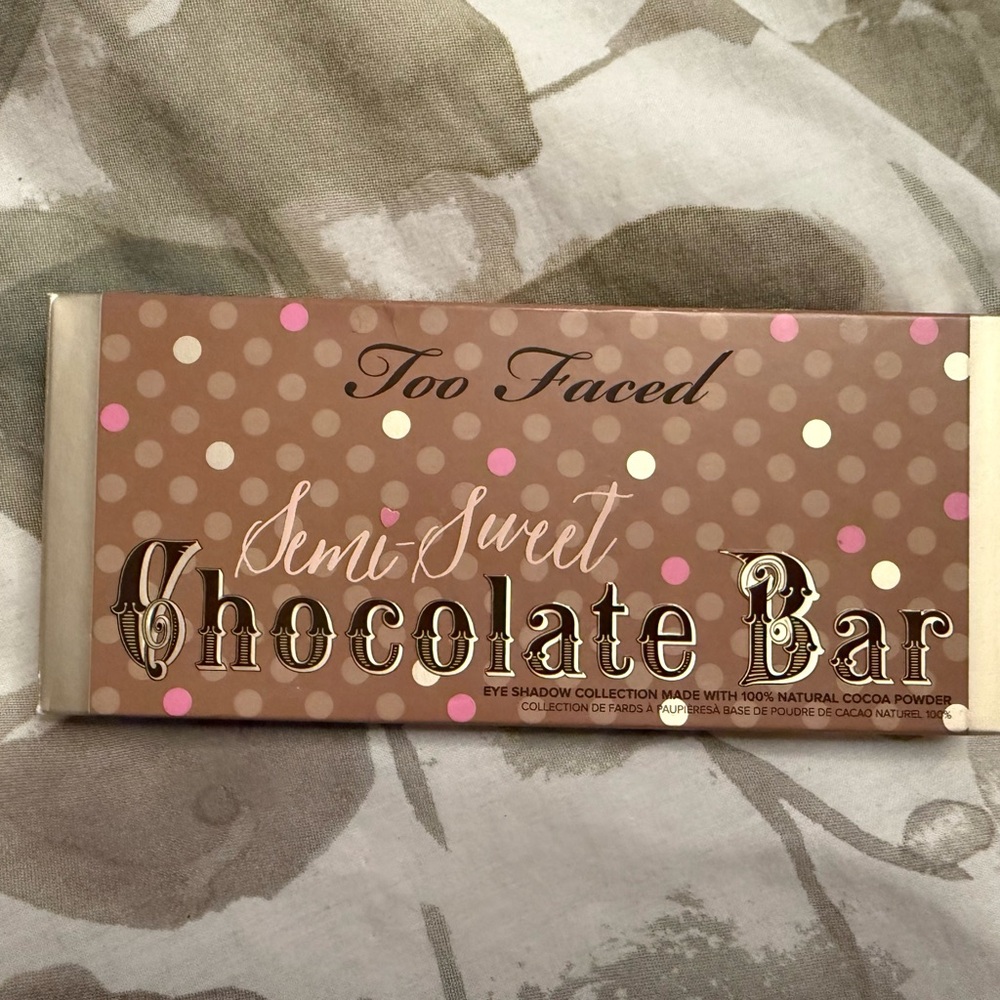 Too Faced Semi-Sweet Chocolate Bar Eyeshadow Palette